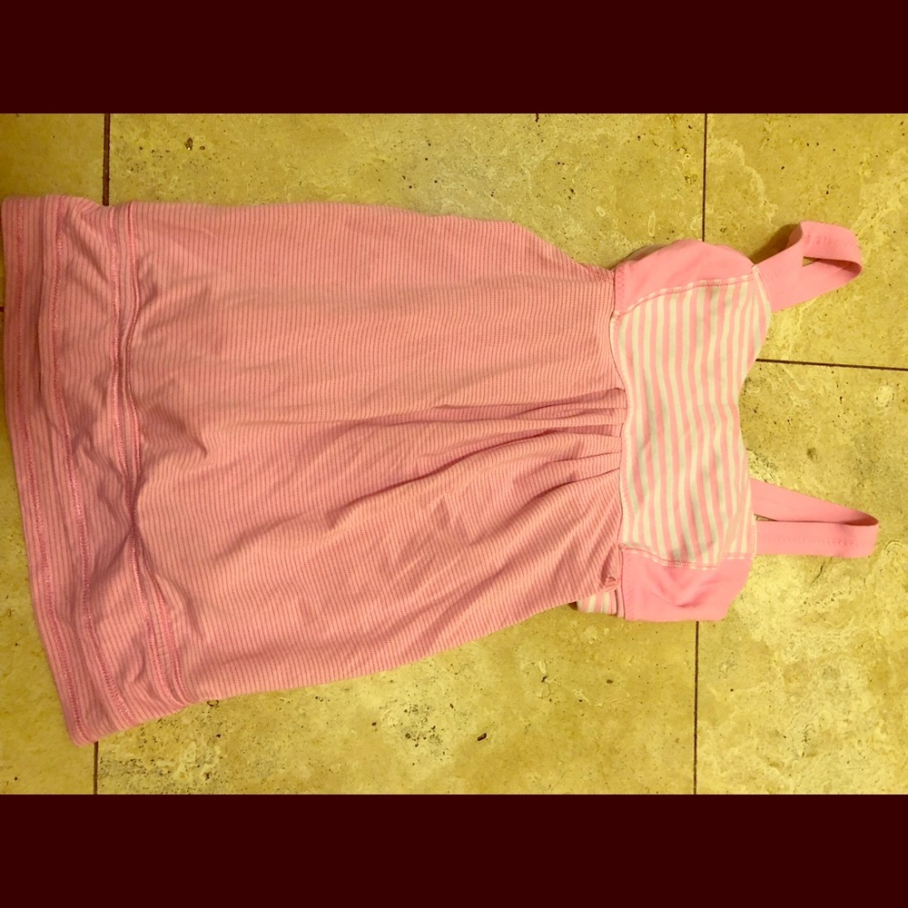 Lululemon pink and white bra/top